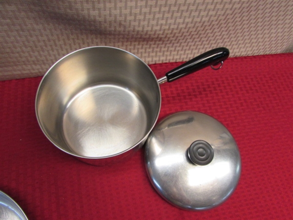 STOVETOP OR MICROWAVE!  REVERE WARE COPPER BOTTOM POTS & PAN PLUS BACON RACK
