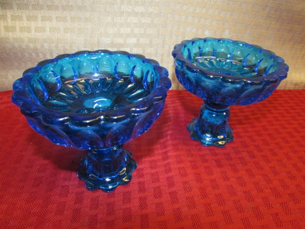 STUNNING FIFTH AVENUE CRYSTAL ART GLASS PERFUME BOTTLE W/STOPPER & BLUE CARNIVAL GLASS