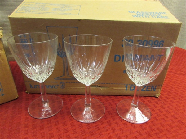 SUMMER WEDDING?  2 DOZEN NEW IN BOX DIAMANT BY LUMINARC WINE & BEVERAGE GLASSES