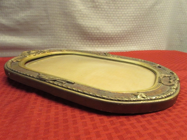 ANTIQUE CIVIL WAR ERA OVAL FRAME W EAGLE, STARS & FLAGS, CONVEX GLASS AS SEEN ON PICKERS