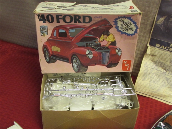 VINTAGE AMT 1/25 SCALE '40 FORD COUPE MODEL PLUS 5 ASSEMBLED PROJECT MODELS