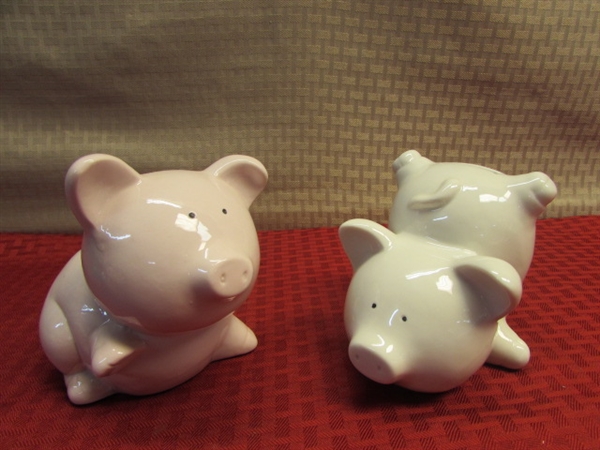 MONEY MAKES MY HEAD SPIN!  FOUR CUTE PIGGY BANKS TO HELP YOU SAVE
