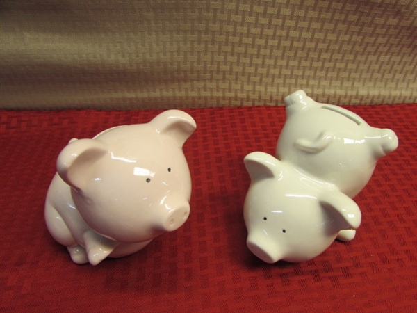 MONEY MAKES MY HEAD SPIN!  FOUR CUTE PIGGY BANKS TO HELP YOU SAVE