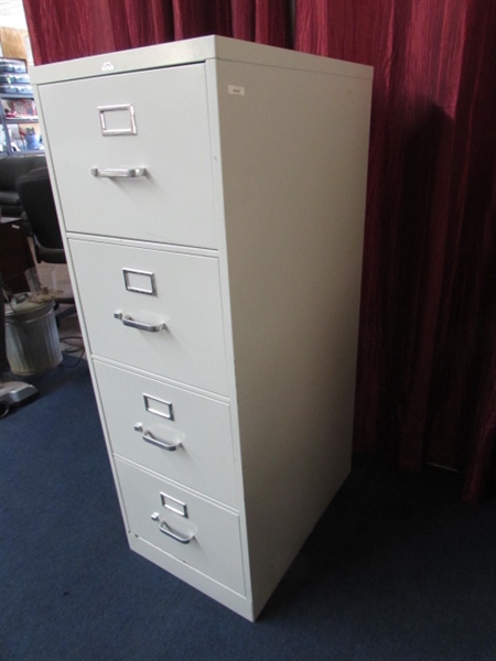 NICE FOUR DRAWER LEGAL SIZE FILE CABINET