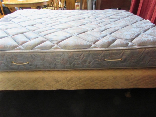 SIMMONS QUEEN SIZE BACK CARE QUALITY CLASSIC LUXURY MATTRESS, SOMMA BOX SPRING & BED FRAME