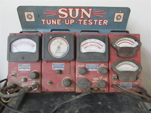 CLASSIC ANTIQUE SUN TUNEUP TESTING EQUIPMENT ON A 3-TIER ROLLING METAL CART