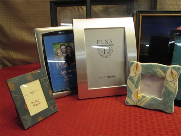 TWENTY ONE PICTURE FRAMES FOR YOUR FAVORITE PHOTOS & ART!  MANY DIFFERENT SIZES & STYLES
