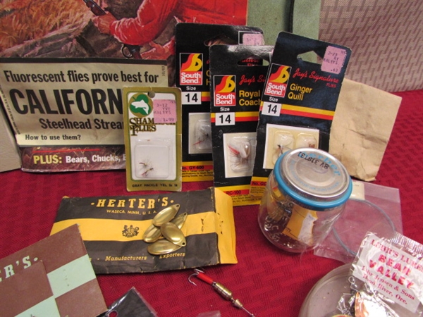HERTER'S FLY TYING VISE, VINTAGE SHAKESPEARE REEL & LOADS OF FLY TYING SUPPLIES & TACKLE
