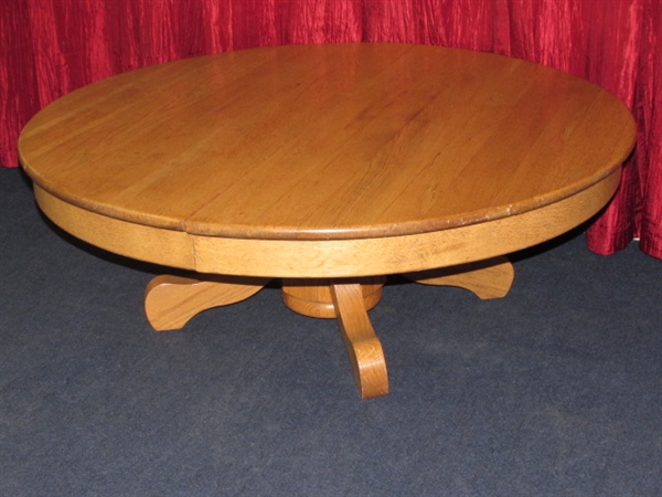 ROUND PEDESTAL COFFEE TABLE MADE OF SOLID OAK