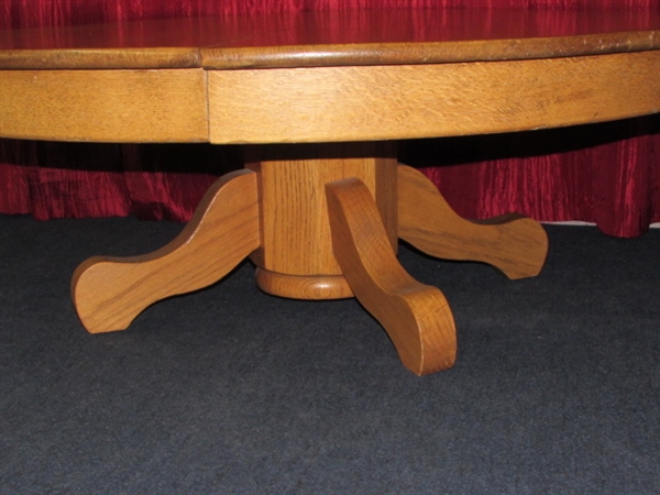 ROUND PEDESTAL COFFEE TABLE MADE OF SOLID OAK