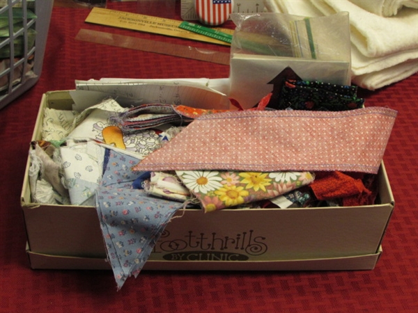 WHEN LIFE GIVES YOU SCRAPS MAKE A QUILT!  QUILTERS RULE, SQUARES & BORDER, PATTERNS & MORE
