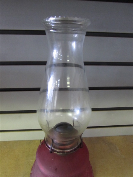 BEAUTIFUL ANTIQUE RUBY RED SATIN GLASS OIL LAMP, CIRCA LATE 1800's