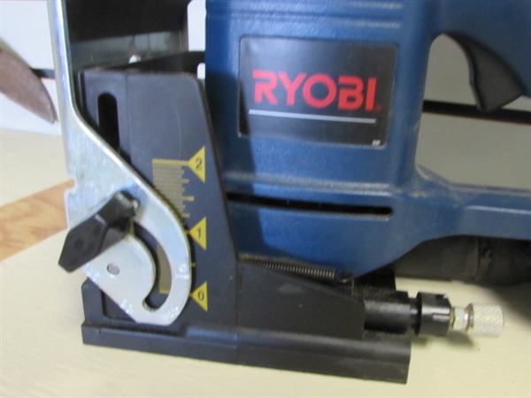 VERY NICE RYOBI BISCUIT JOINTER IN CASE PLUS BISCUITS