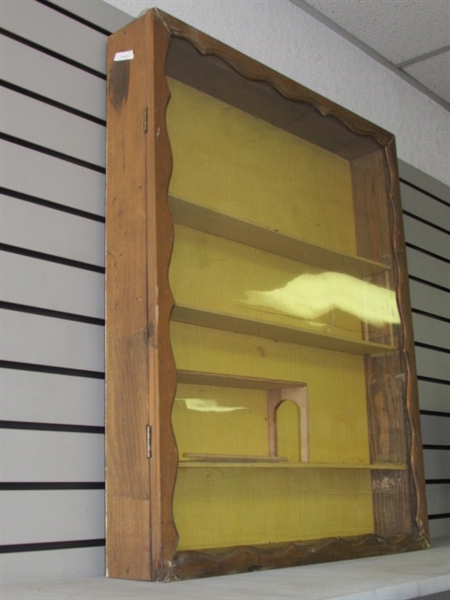 WOOD DISPLAY CABINET WITH PLEXIGLASS COVER. SHOW YOUR STUFF!
