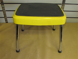 STEP UP TO SOME SUNSHINE-RETRO VIBRANT YELLOW COSCO ONE STEP STOOL