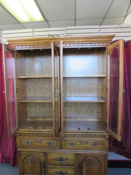 LOVELY STANLEY FURNITURE CHINA HUTCH WITH GLASS PANE DOORS & LOTS OF ROOM FOR ALL YOUR PRETTIES!