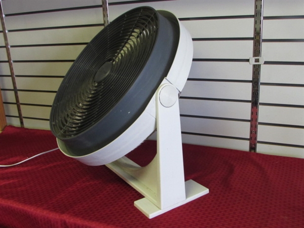 THIS WILL BLOW YOUR HAIR BACK!  19 LAKEWOOD KOOL OPERATOR FAN