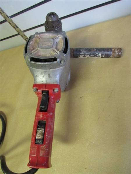 MILWAUKEE HEAVY DUTY HOLE HAWG ELECTRICAL 2 SPEED ANGLE DRILL
