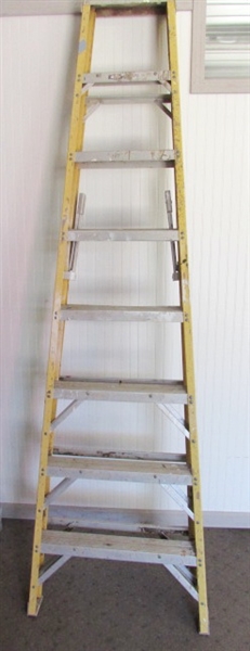 FIVE STAR RATED, EXTRA HEAVY DUTY WERNER 8 FOOT STEP LADDER - YELLOW