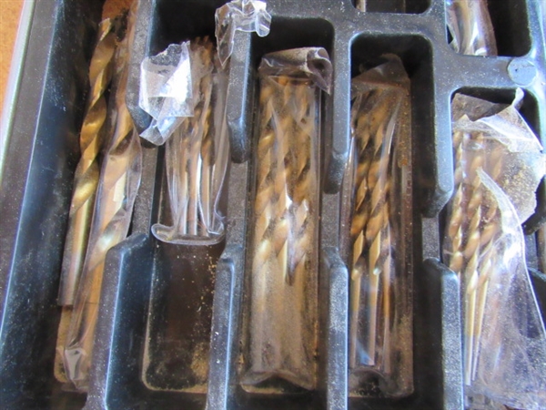 LOADS OF MASTER GRIP TITANIUM COATED DRILL BITS MOST NEW