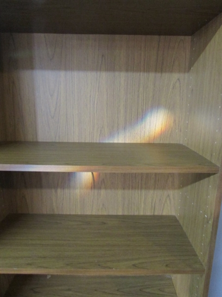 BOOKCASE WITH 5 SHELVES