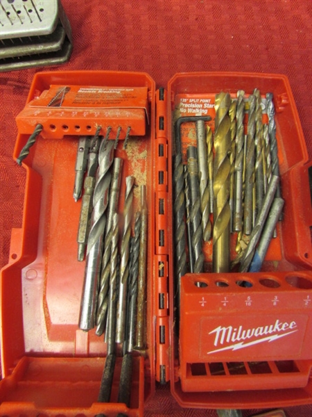 NICE MILWAUKEE 1/2 POWER DRILL, INDEX BOXES, STANDS AND LOTS OF BITS