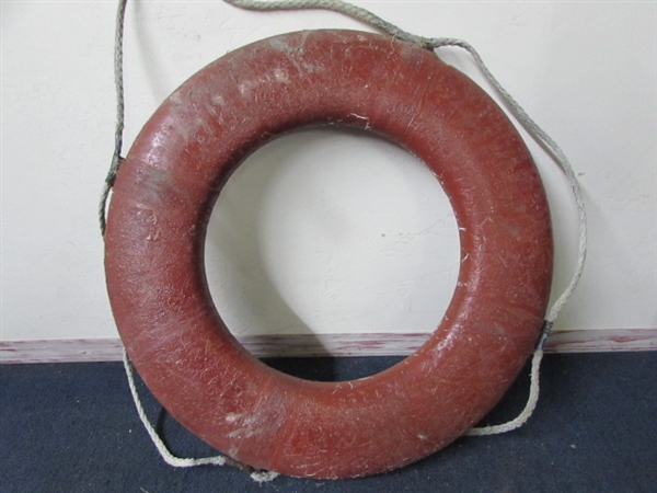VINTAGE ACTUAL SHIP'S LIFE PRESERVER RING RED WITH ACTUAL METAL HANGER