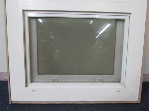 WHITE DOUBLE PANED VINYL SLIDER WINDOW