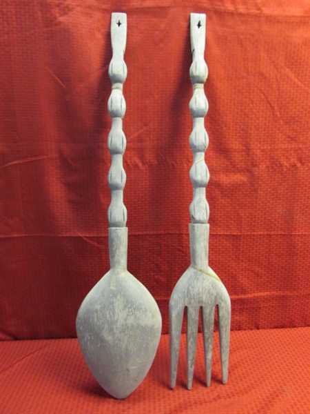 RUSTIC DECOR EXTRA LARGE WOODEN FORK AND SPOON