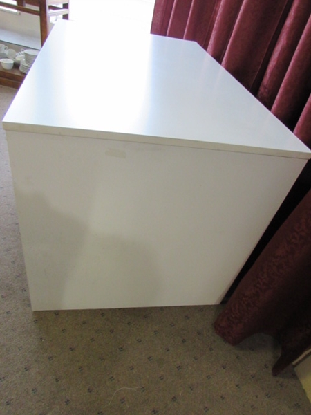 WHITE DESK WITH FILE DRAWERS