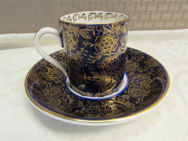 CROWN STAFFORDSHIRE FINE BONE CHINA CUP AND SAUCER SETS