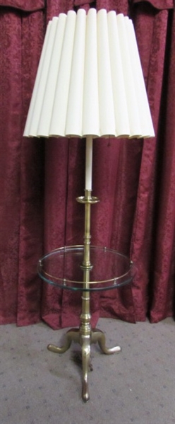 BEAUTIFUL STIFFEL BRASS AND GLASS FLOOR LAMP