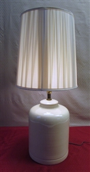 CREAM CERAMIC LAMP W/PLEATED SHADE