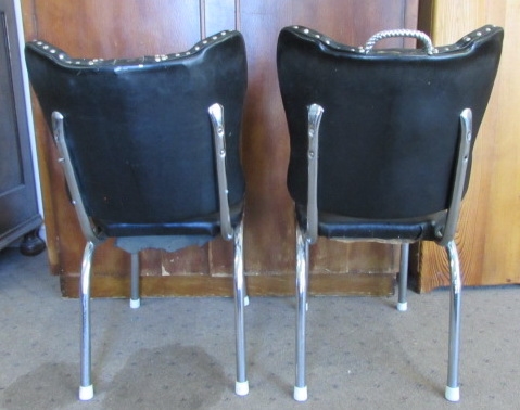 A PAIR OF BLACK & CHROME DINING CHAIRS