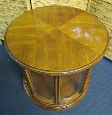 WOOD WITH GLASS ROUND END TABLE