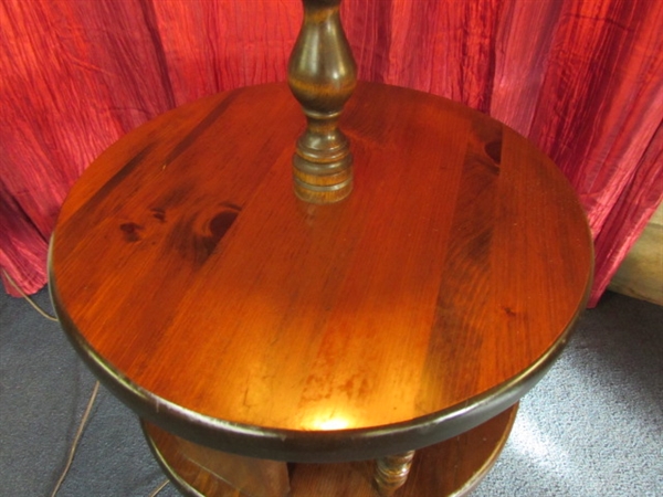 ROUND END TABLE WITH LIGHT