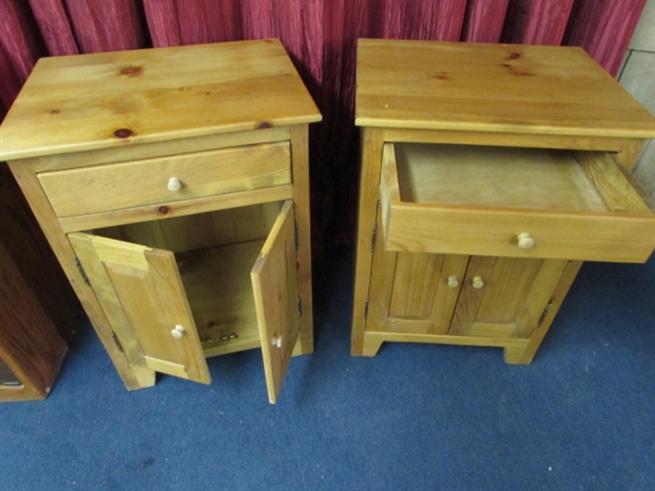2 AMISH MADE PINE NIGHT STANDS