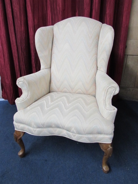 VINTAGE WINGBACK CHAIR