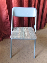 FOLDING METAL CHAIR WITH UPHOLSTERED SEAT