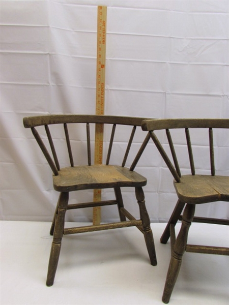 2 VINTAGE CHILDRENS CHAIRS