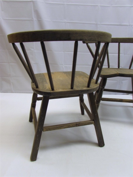 2 VINTAGE CHILDRENS CHAIRS