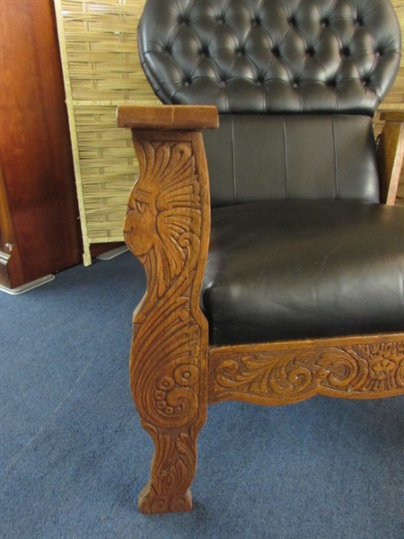BEAUTIFUL ANTIQUE MORRIS CHAIR WITH LION CARVED LEGS