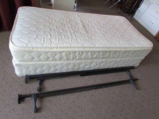 mattress rails twin bed