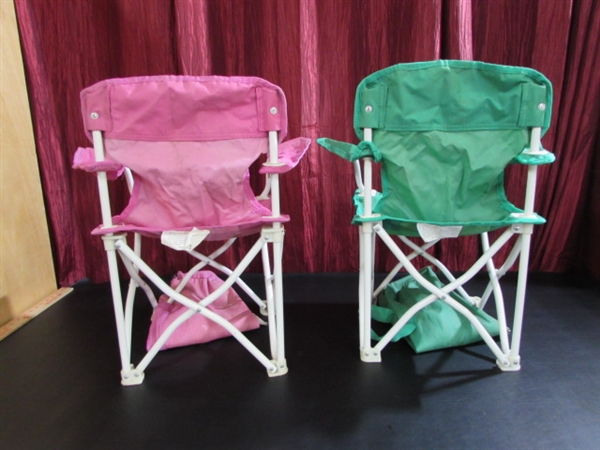 2 CHILDRENS CAMPING/LAWN CHAIRS