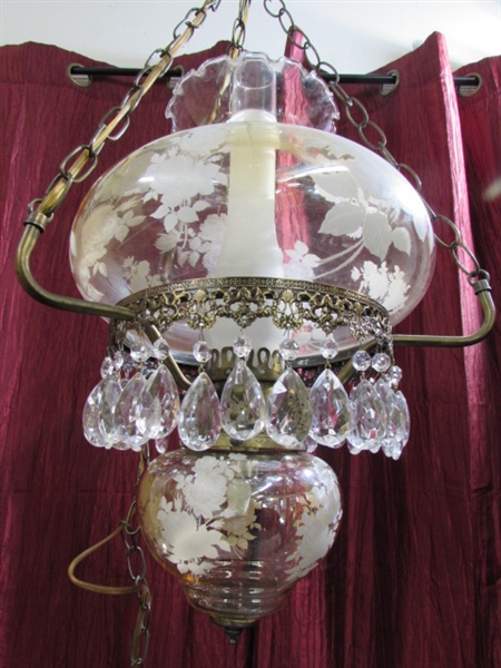 HANGING GLASS LAMP WITH CRYSTALS