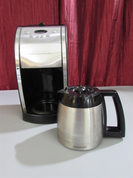CUISINART COFFEE MAKER WITH BUILT IN GRINDER