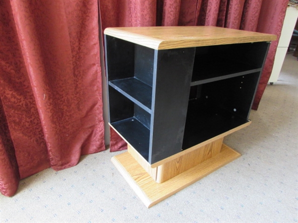 TV/UTILITY STAND