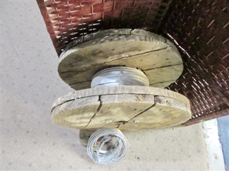 WOOD SPOOL WITH GALVANIZED WIRE