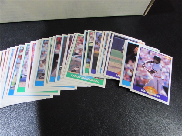 SCORE COLLECTORS SETS OF BASEBALL CARDS
