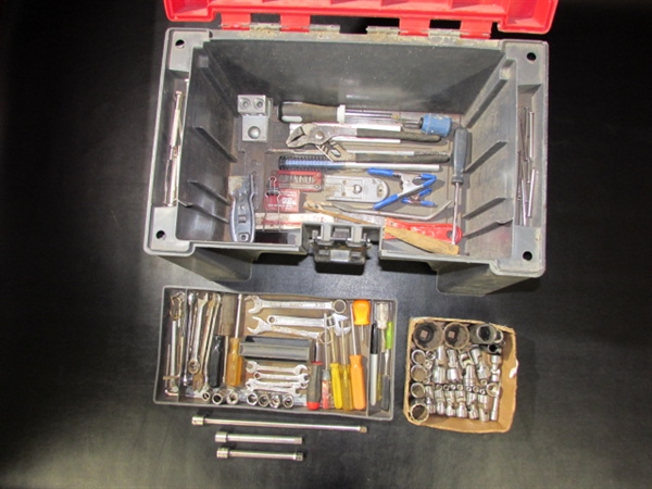 TOOLBOX/STEP STOOL WITH TOOLS
